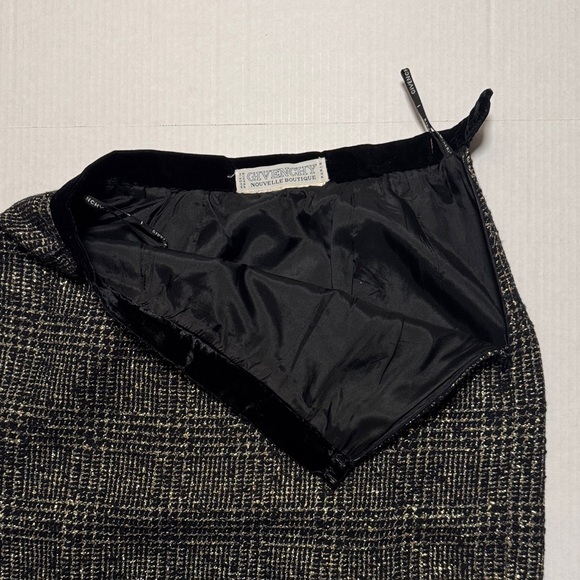 GIVENCHY Vintage Nouvelle Boutique Black Gold Metallic Thread Tweed Skirt Size S - Picture 3 of 10